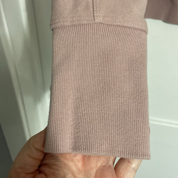 Calvin Klein Cropped Sweatshirt SZ Med - Picture 3 of 4